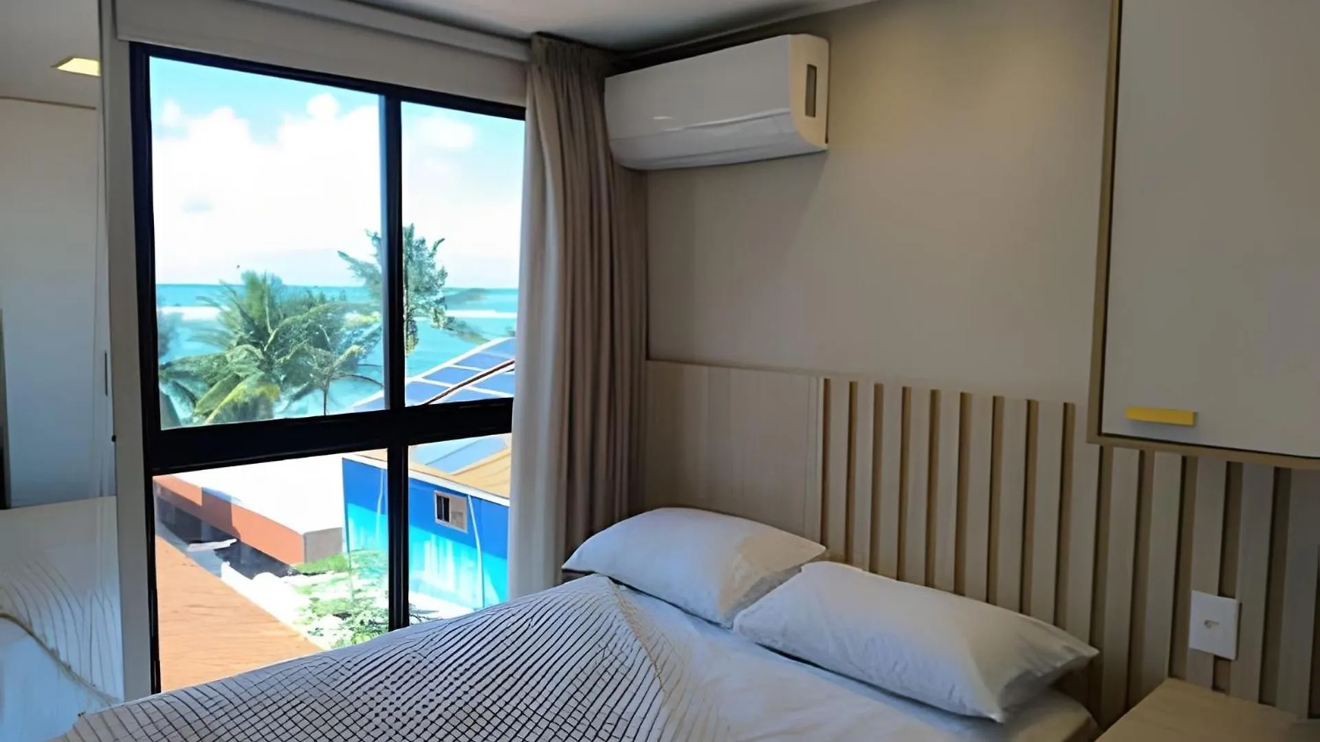 Apartment Flat Pe Na Areia Na Praia De Porto De Galinhas Proximo As Piscinas Naturais. Brazil